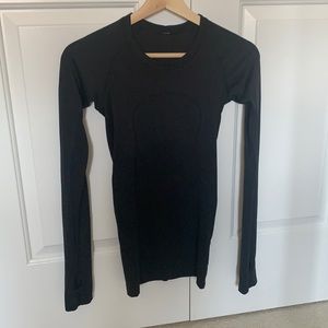 Lululemon swiftly tech long sleeve